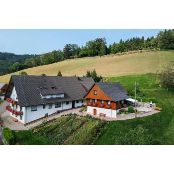Schwarzwald Ferienwohnungen - Ferienhaus Müllerbauernhof