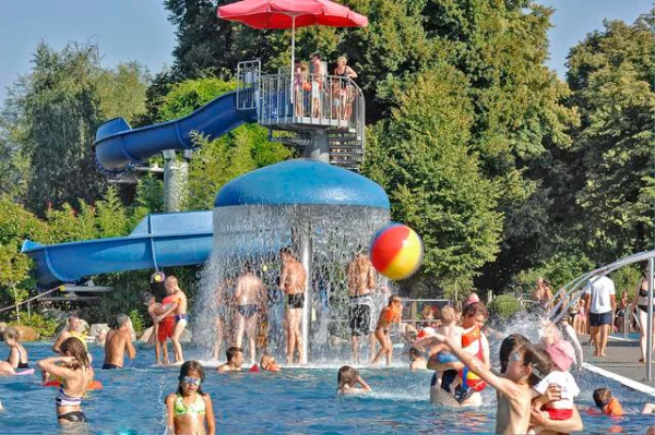 schwimmbad oberkirch